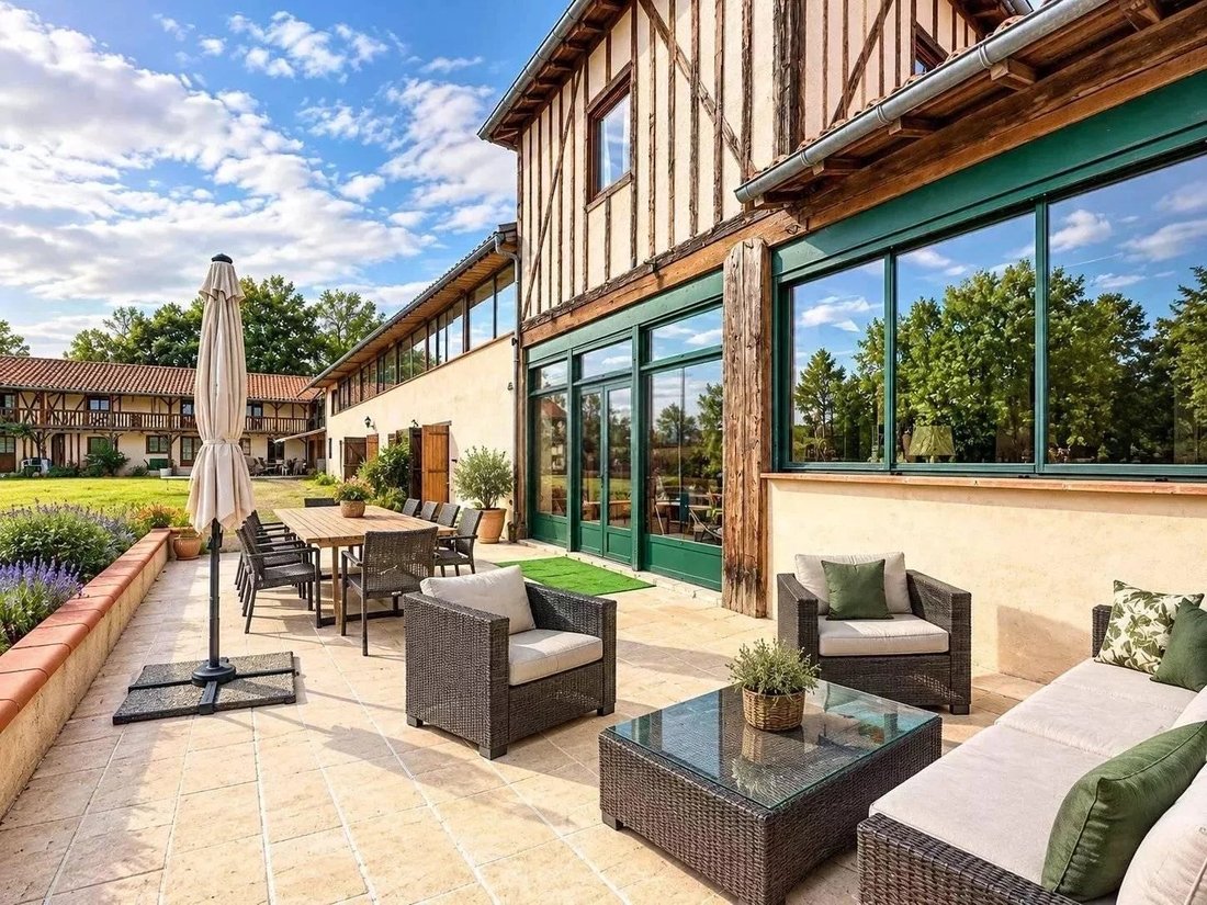 Estate in Marciac, Occitania, France 2 - 19029996