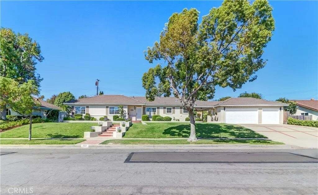 House in Fullerton, California, United States 1 - 19029410