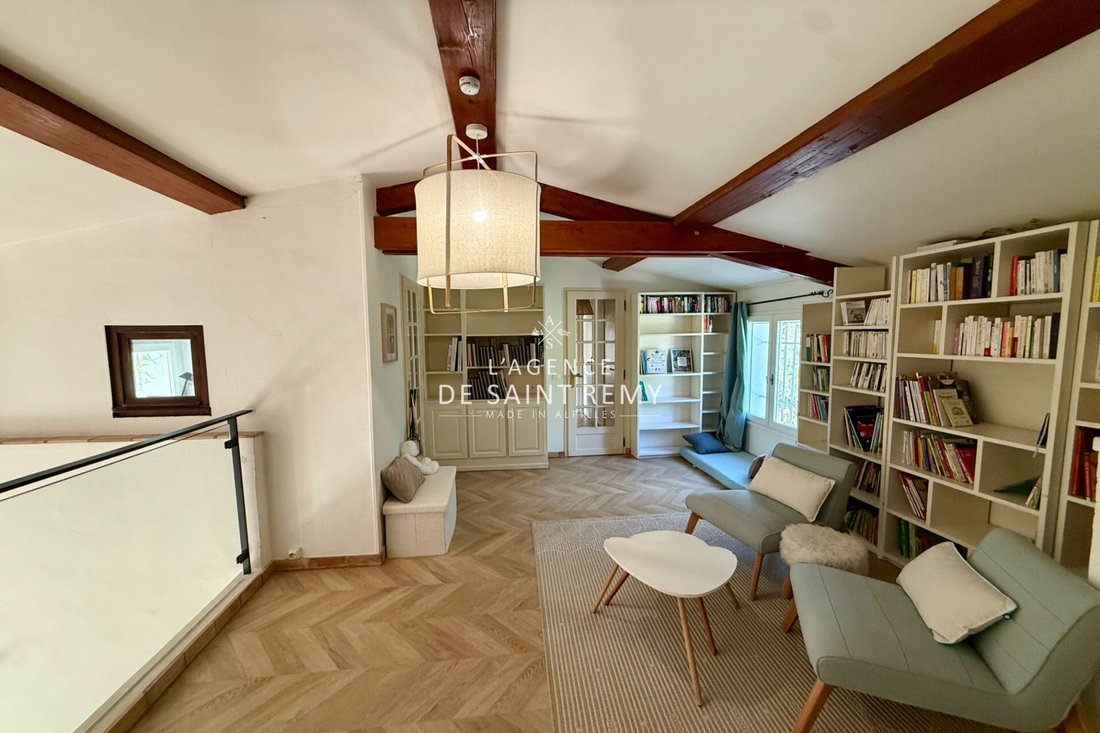 Villa in Eyragues, Provence-Alpes-Côte d'Azur, France 4 - 19027816
