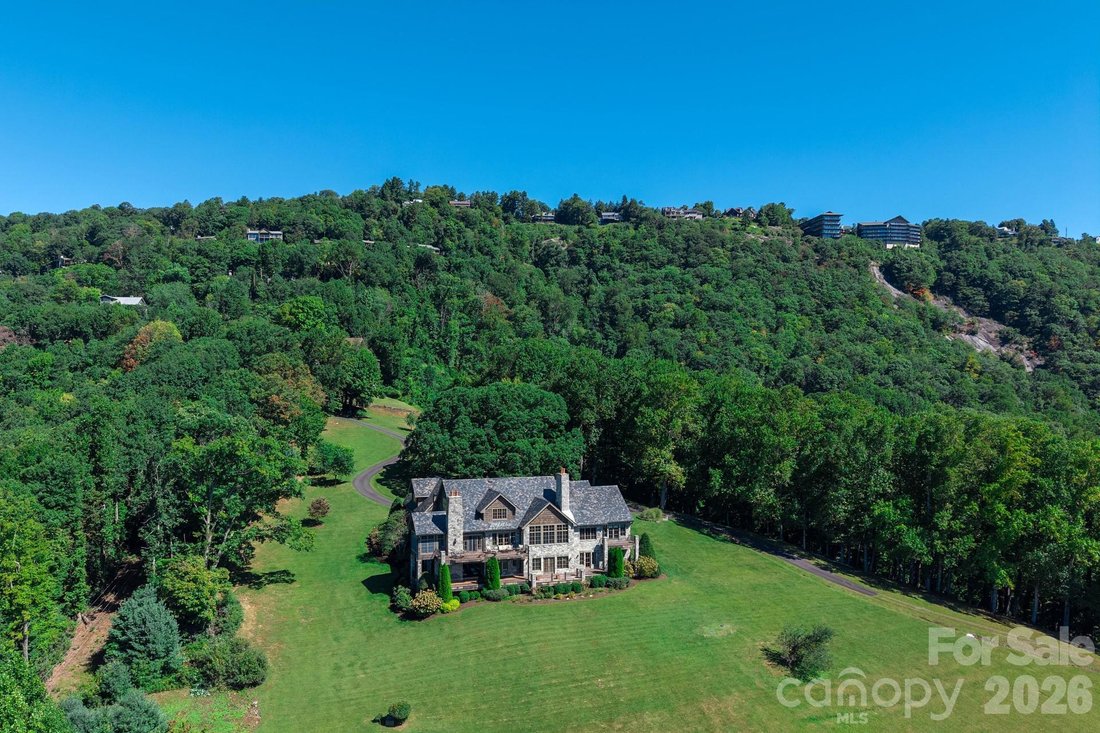 House in Blowing Rock, North Carolina, United States 3 - 19022122