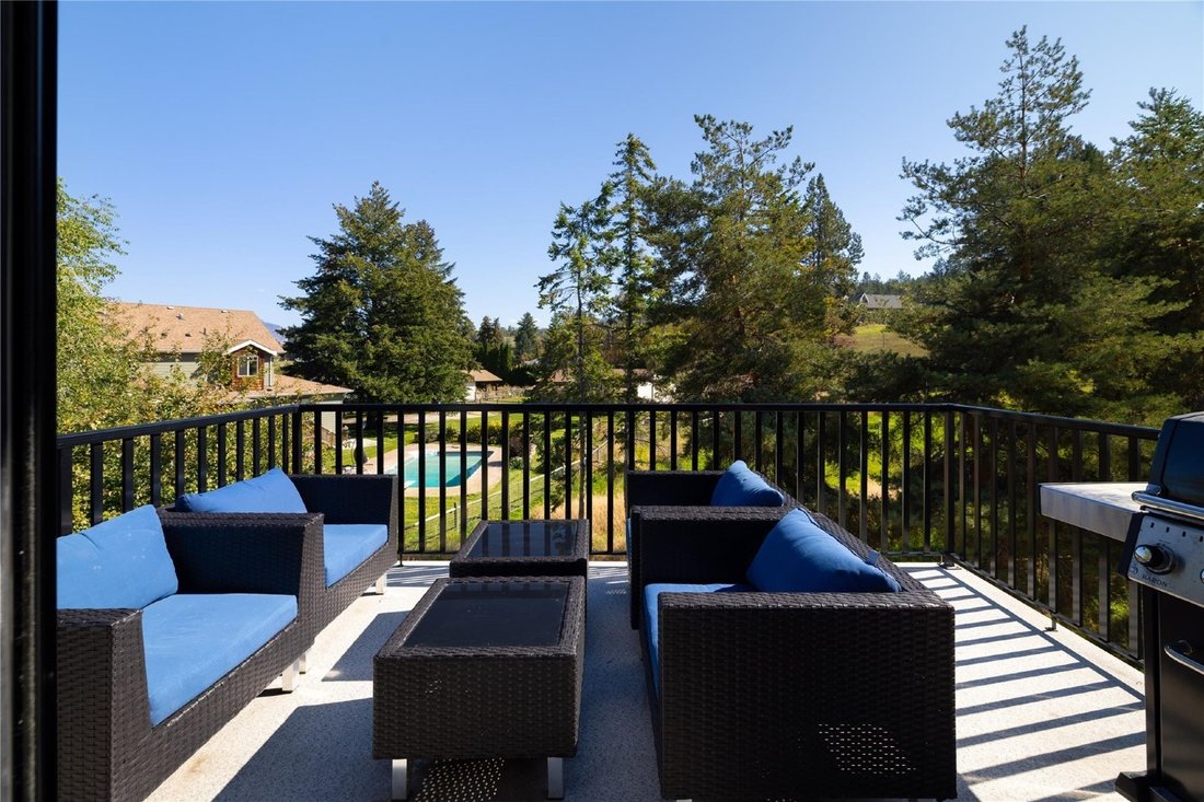 House in Kelowna, British Columbia, Canada 1 - 19031783