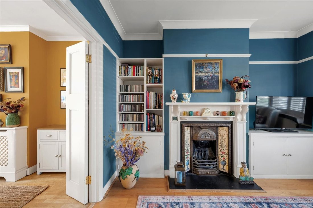 House in West Wimbledon, Merton, England 5 - 19027194