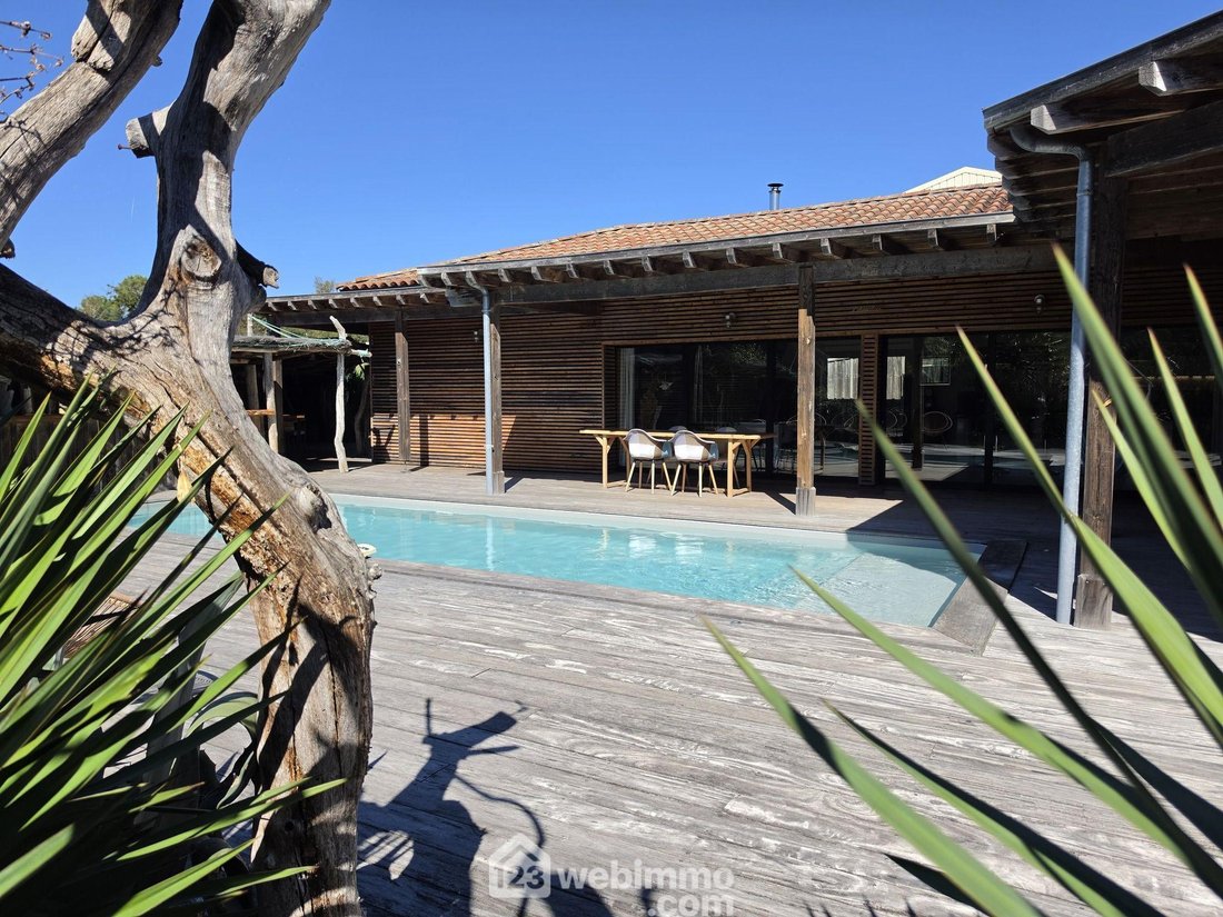 Villa in Lacanau, Nouvelle-Aquitaine, France 2 - 19032847