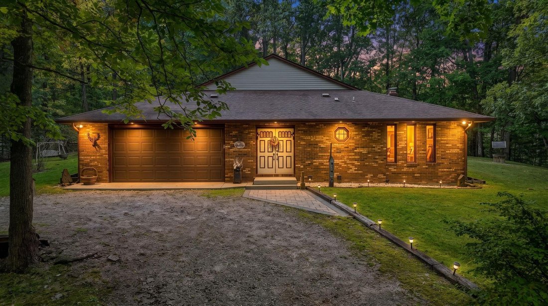 House in Logan, Ohio, United States 1 - 19023108