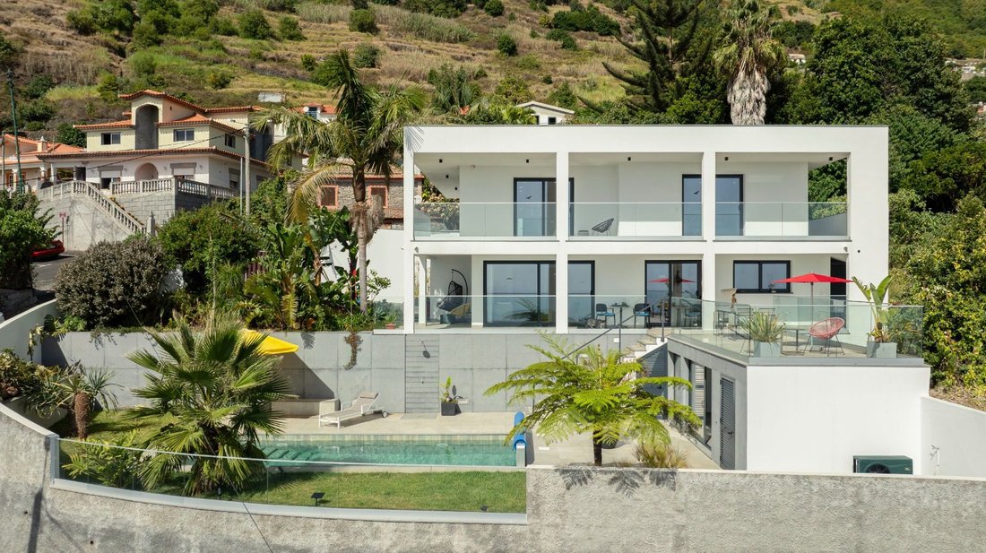 Villa in Arco da Calheta, Madeira, Portugal 1 - 19020280
