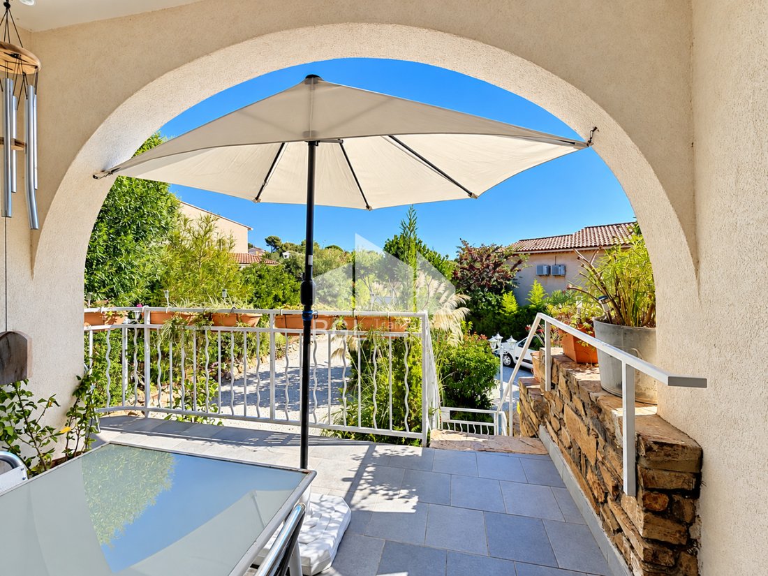 House in Nord Est, Bormes-les-Mimosas, France 4 - 19025153