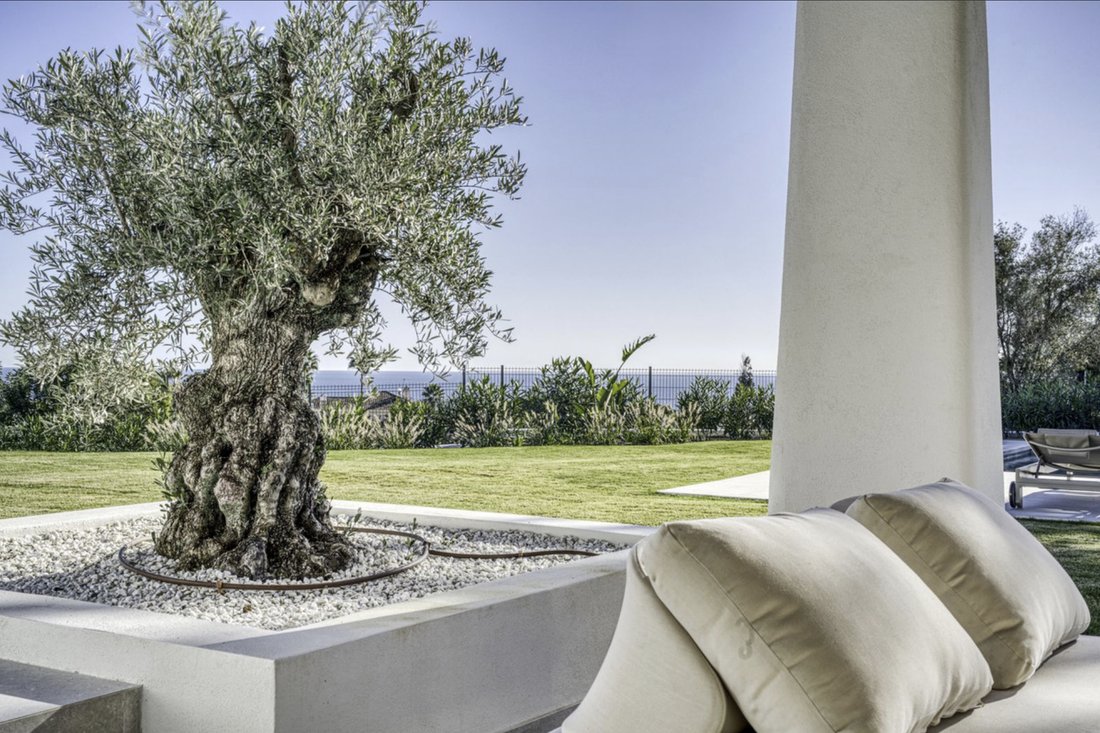 Villa in Marbella, Andalusia, Spain 5 - 19032862