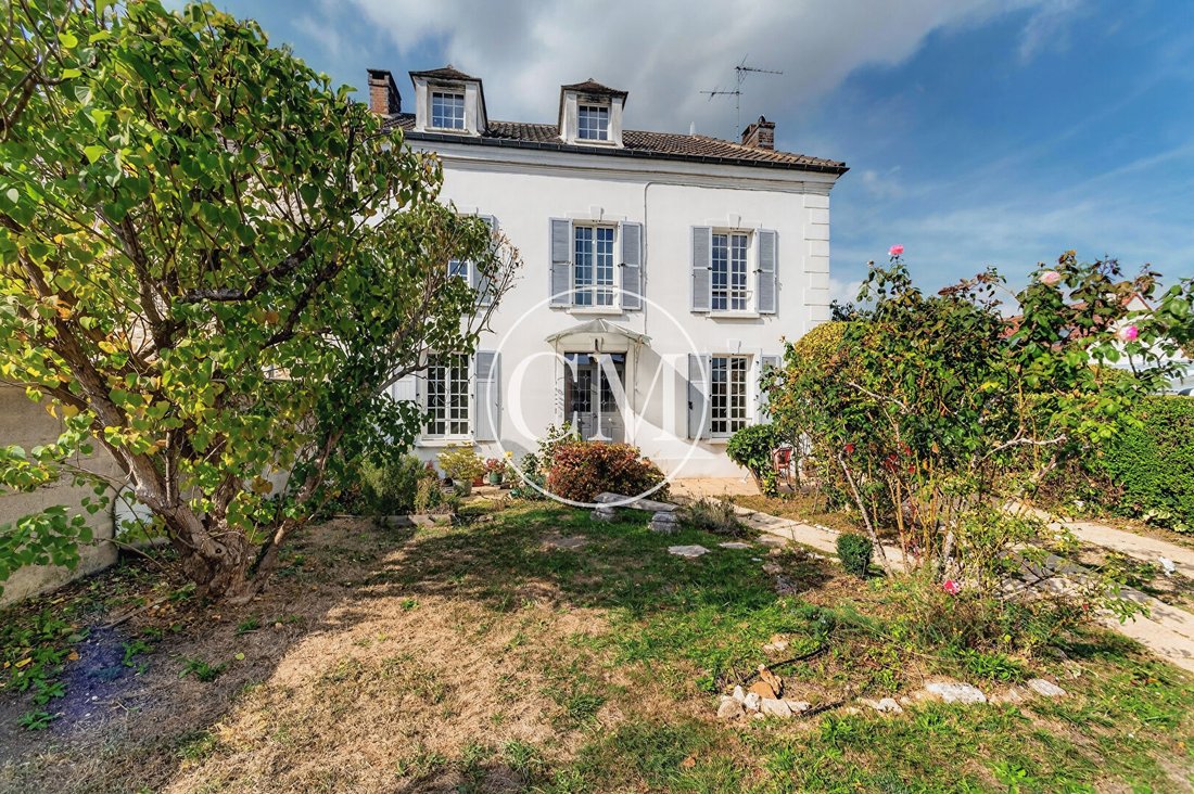 Villa in Centre Ville, Le Perray-en-Yvelines, France 1 - 19022079