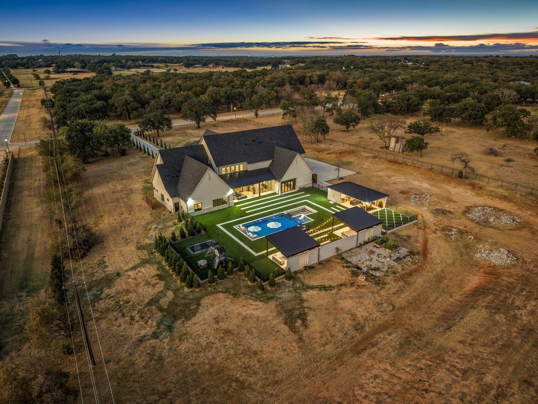 House in Lantana, Texas, United States 5 - 19024954