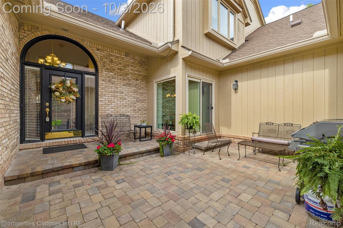 Condo in Rochester, Michigan, United States 4 - 19033005