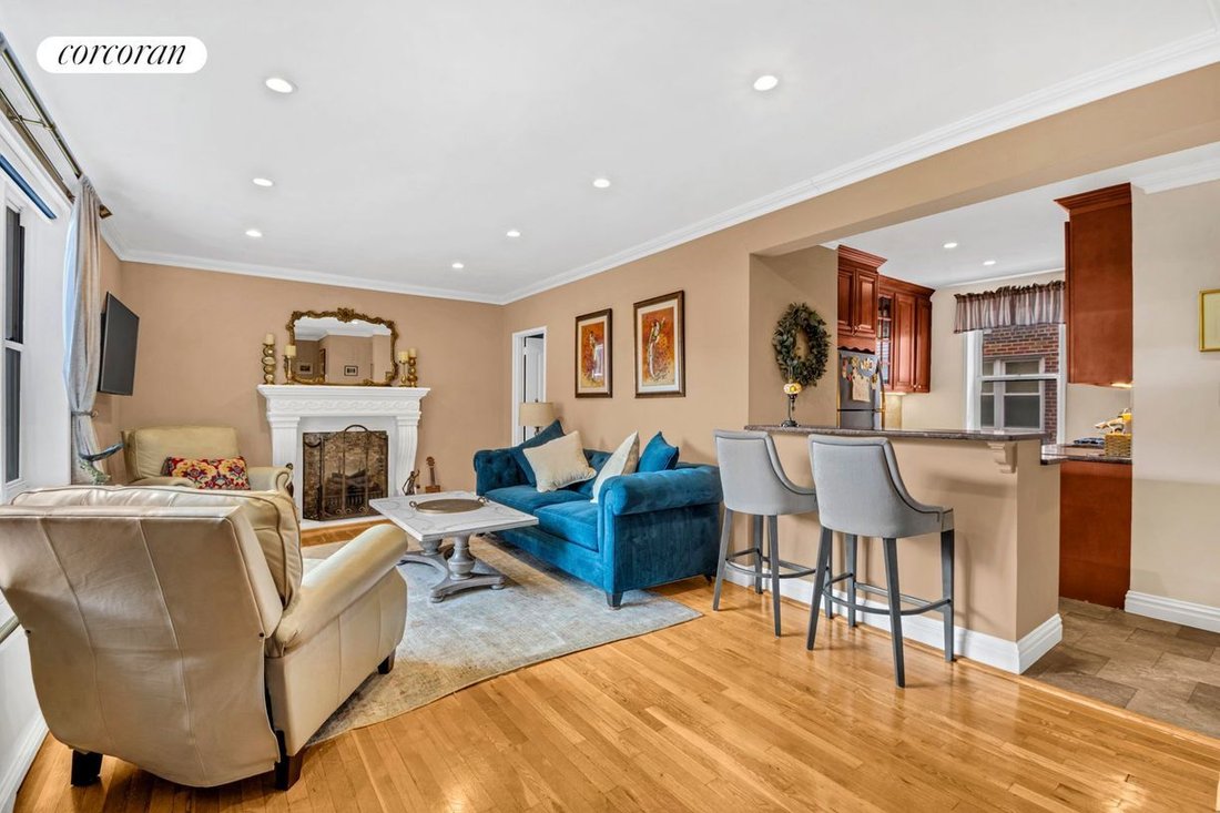 Co Op in New York, New York, United States 2 - 19022439