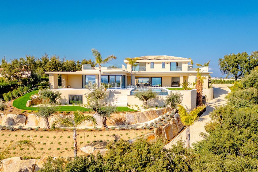 Villa in Ville-Les Saquedes-Le Bouillonnet, Sainte-Maxime, Frankreich 1 - 13970188