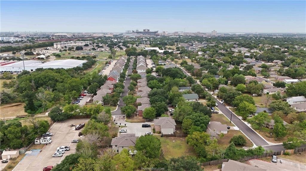 College Station, Texas, United States 4 - 19027695