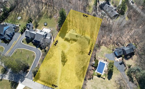 House in Beverly Hills, Michigan, United States 1