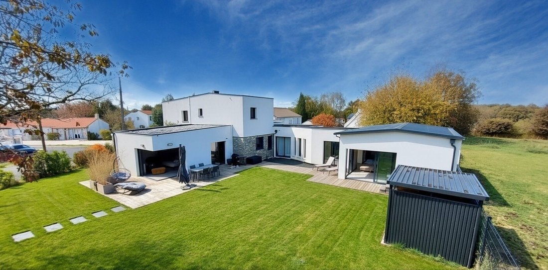 Villa a Mauves-sur-Loire, Paesi della Loira, Francia 3 - 19026021