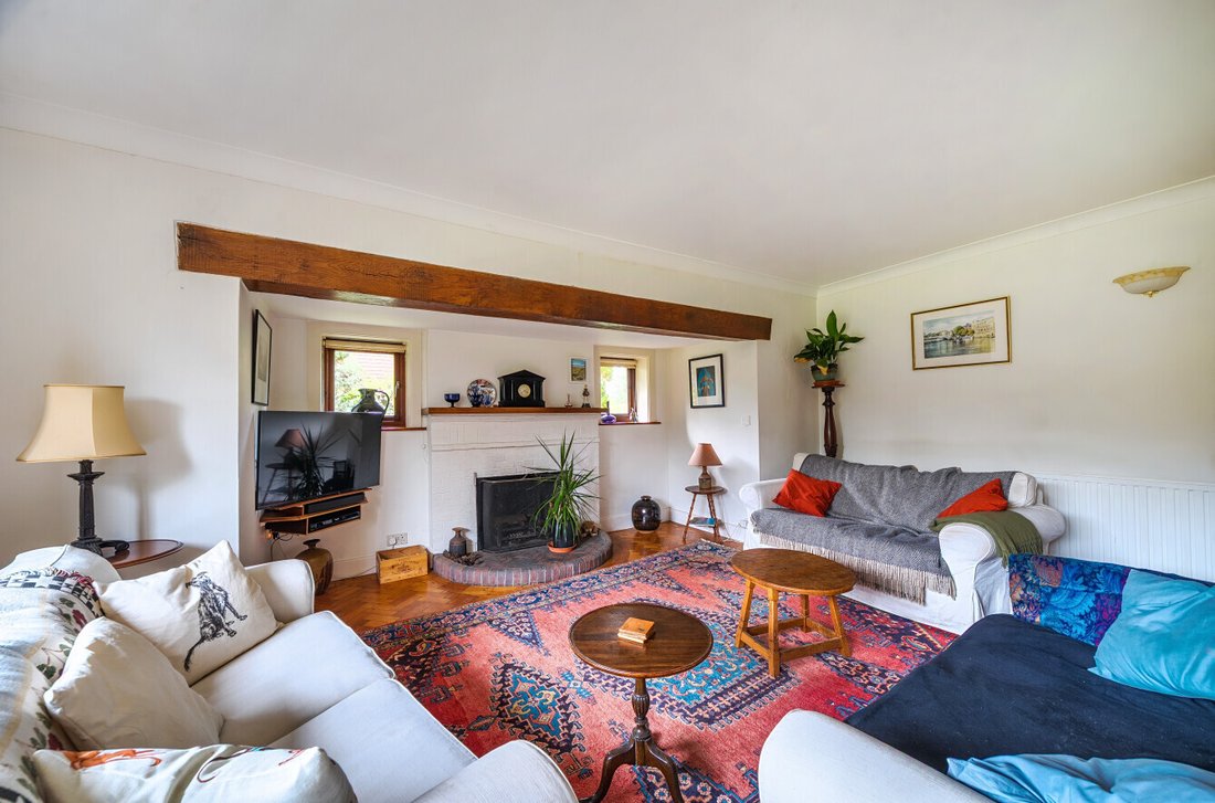 House in Lymington, England 2 - 19027120