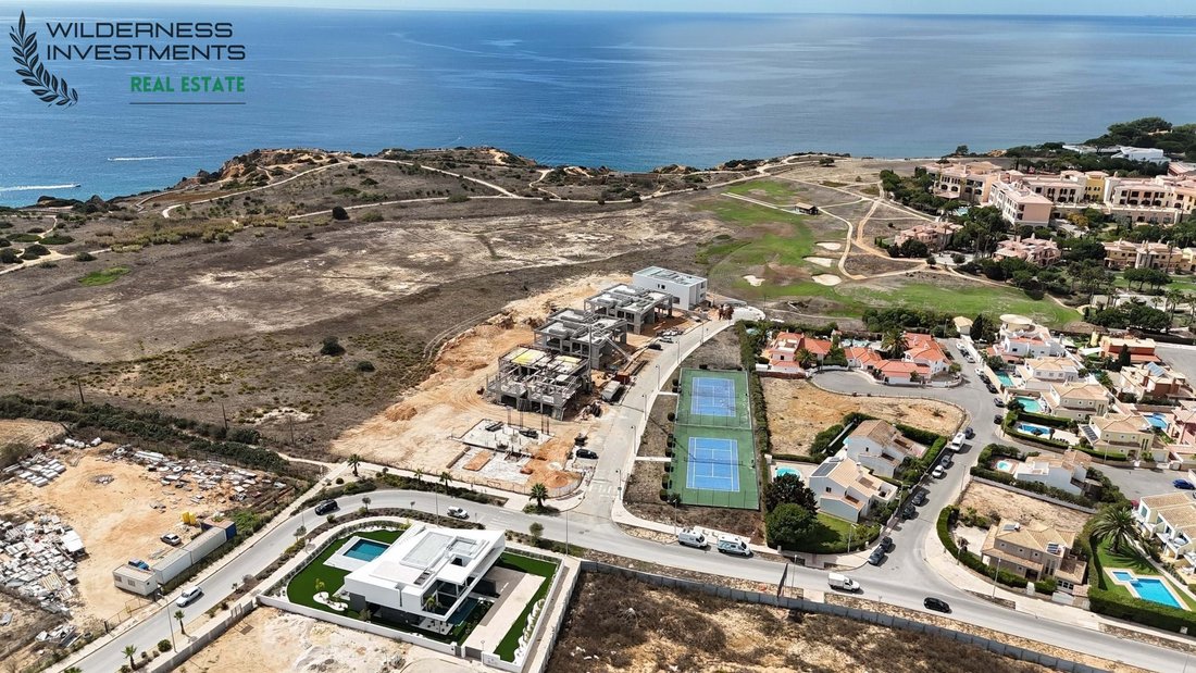 Villa in Sao Goncalo de Lagos, Algarve, Portugal 2 - 14844065