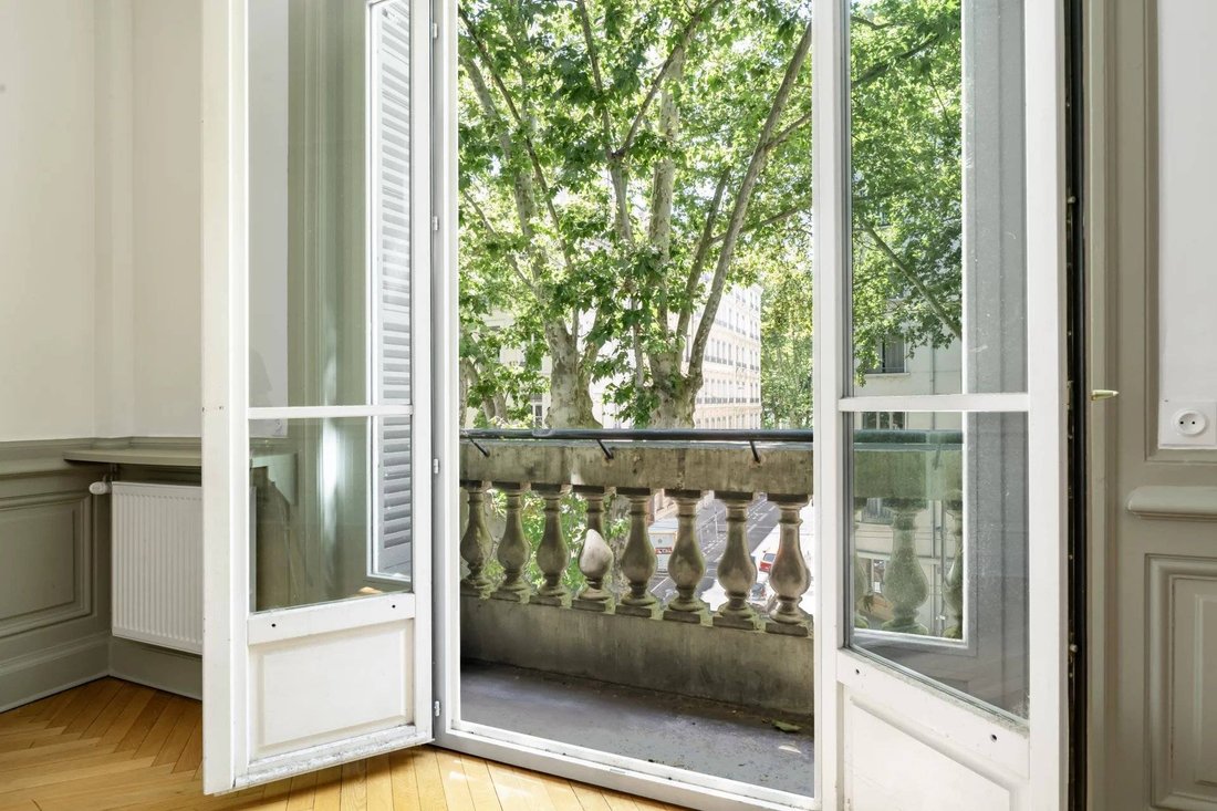 Apartment in Saint Vincent, Lyon 1er Arrondissement, Lyon 4 - 18340559