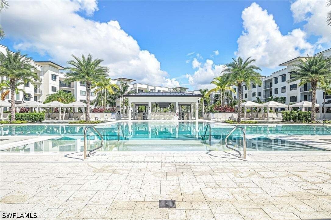 Condo in Naples, Florida, United States 3 - 19026842