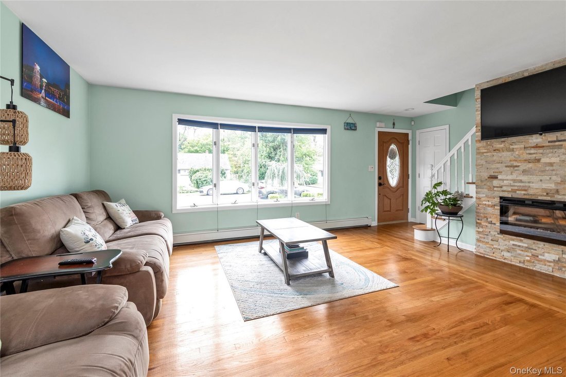 House in Huntington Station, New York, United States 4 - 19024809