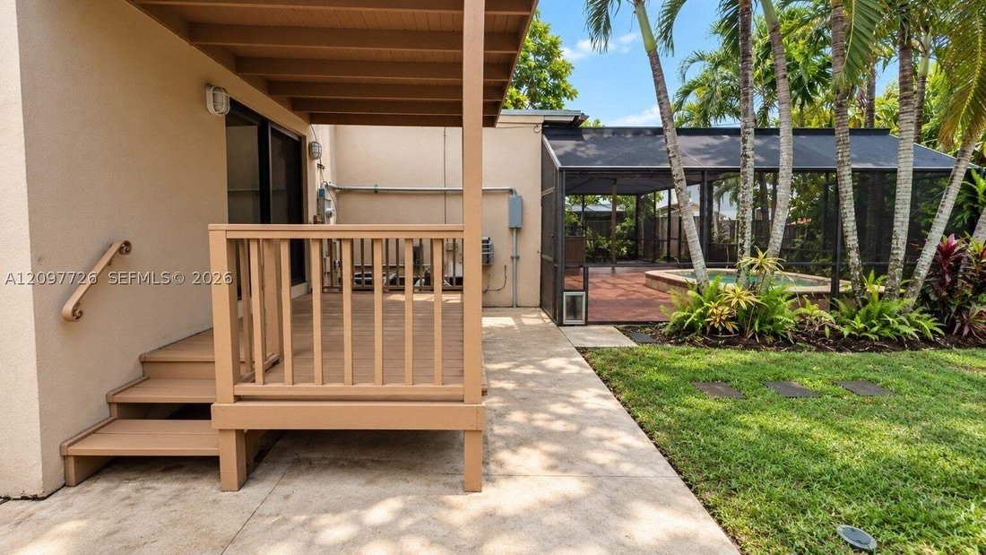 House in Miami Springs, Florida, United States 4 - 19020368