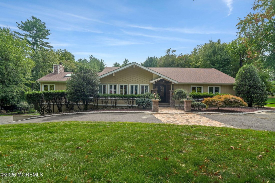 House in Lincroft, New Jersey, United States 2 - 19032425