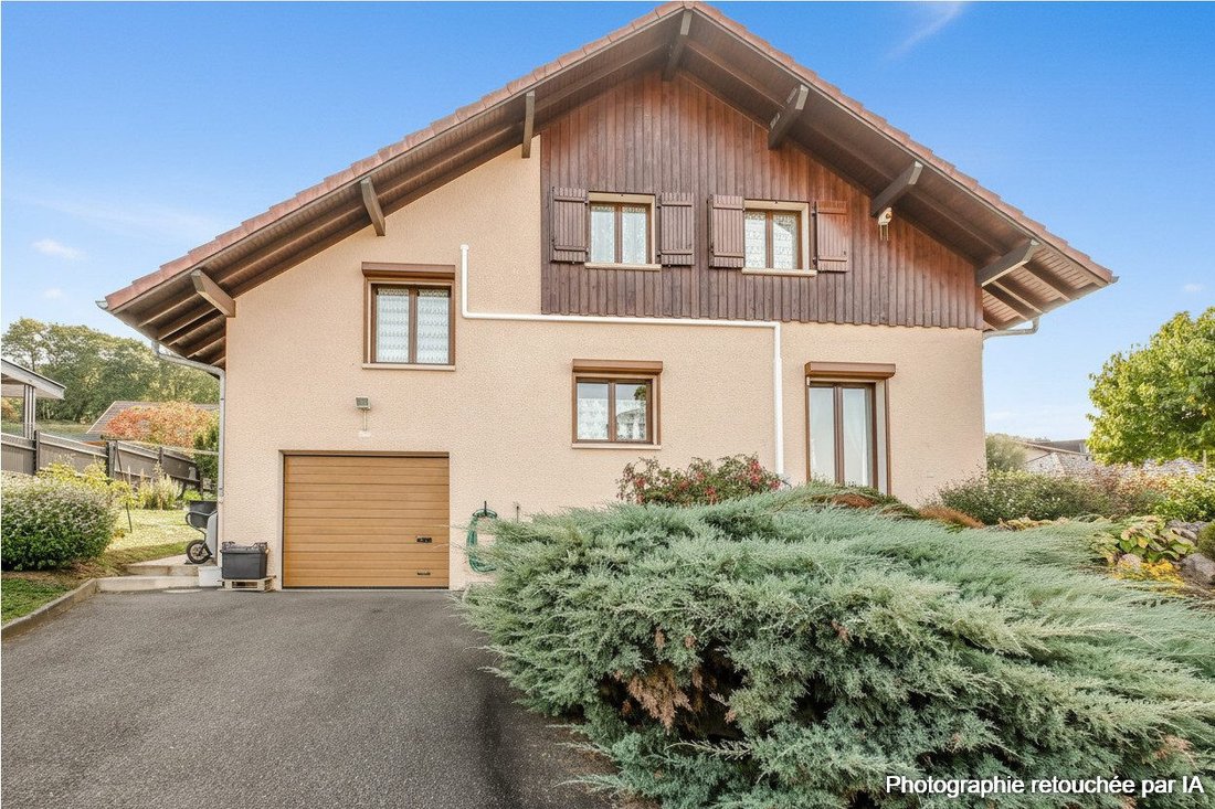 Villa in Neuvecelle, Auvergne-Rhone-Alpen, Frankreich 1 - 19026789