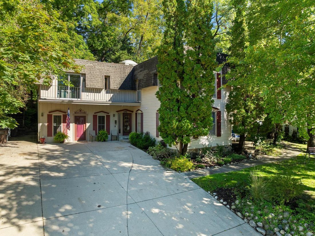 House in Fontana-on-Geneva Lake, Wisconsin, United States 1 - 19032404