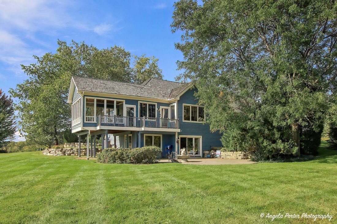 House in Johnsburg, Illinois, United States 3 - 19033557