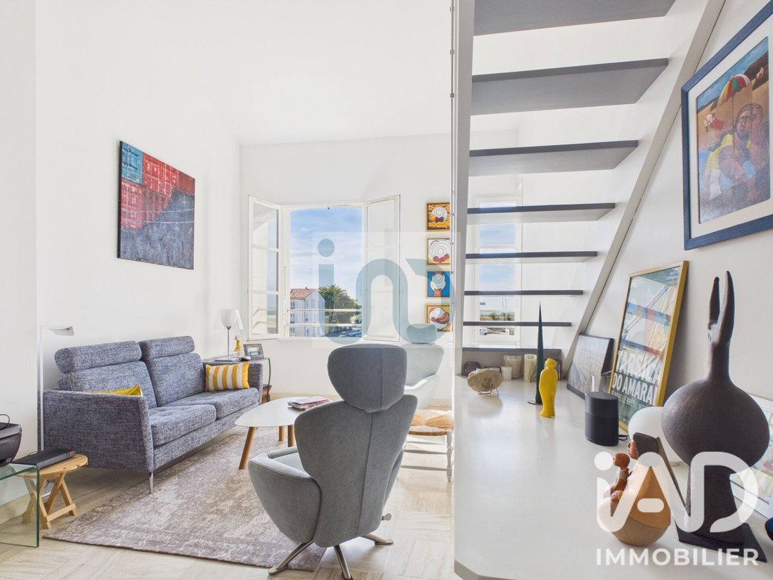 Appartement à France 3 - 19028721