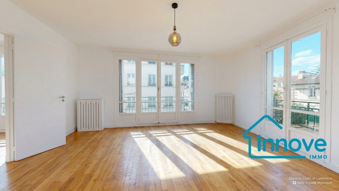 Wohnung in Nationales Schlossgebiet, Versailles, Frankreich 1 - 19026654