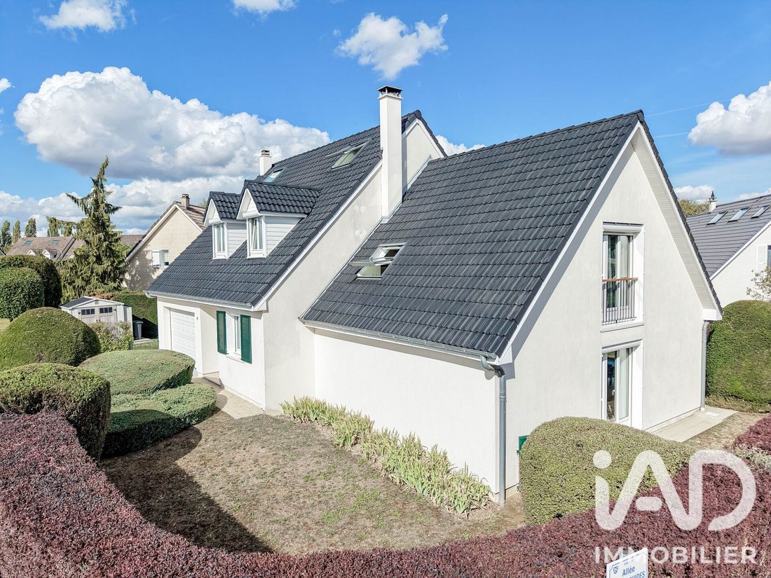 Maison à Gressy, Île-de-France, France 1 - 19028725