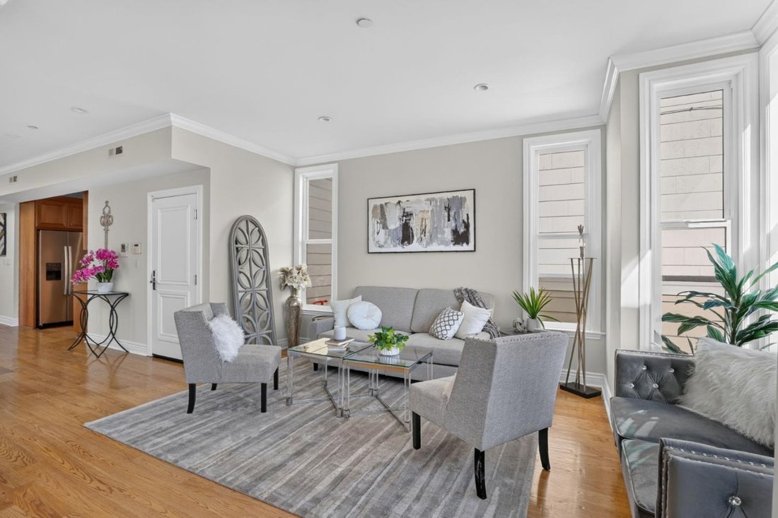 Condo in San Francisco, California, United States 5 - 19017677