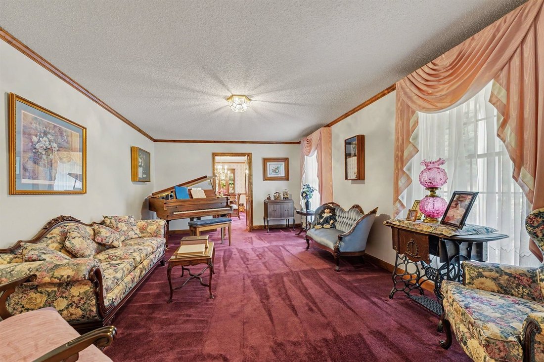 House in Yadkinville, North Carolina, United States 4 - 19031700