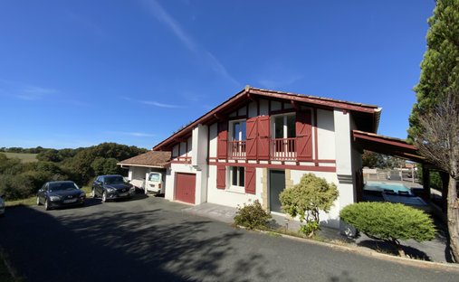 Maison à Ouest, Hasparren, France 1