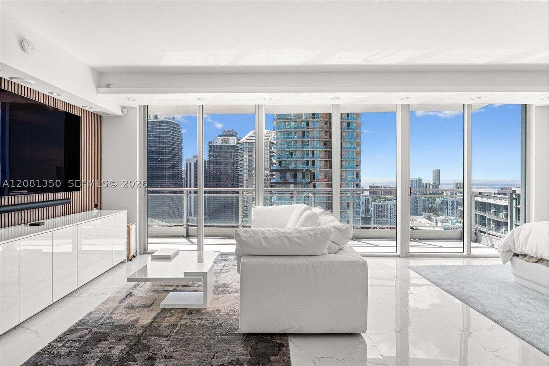 Condo in Miami, Florida, United States 5 - 19020334
