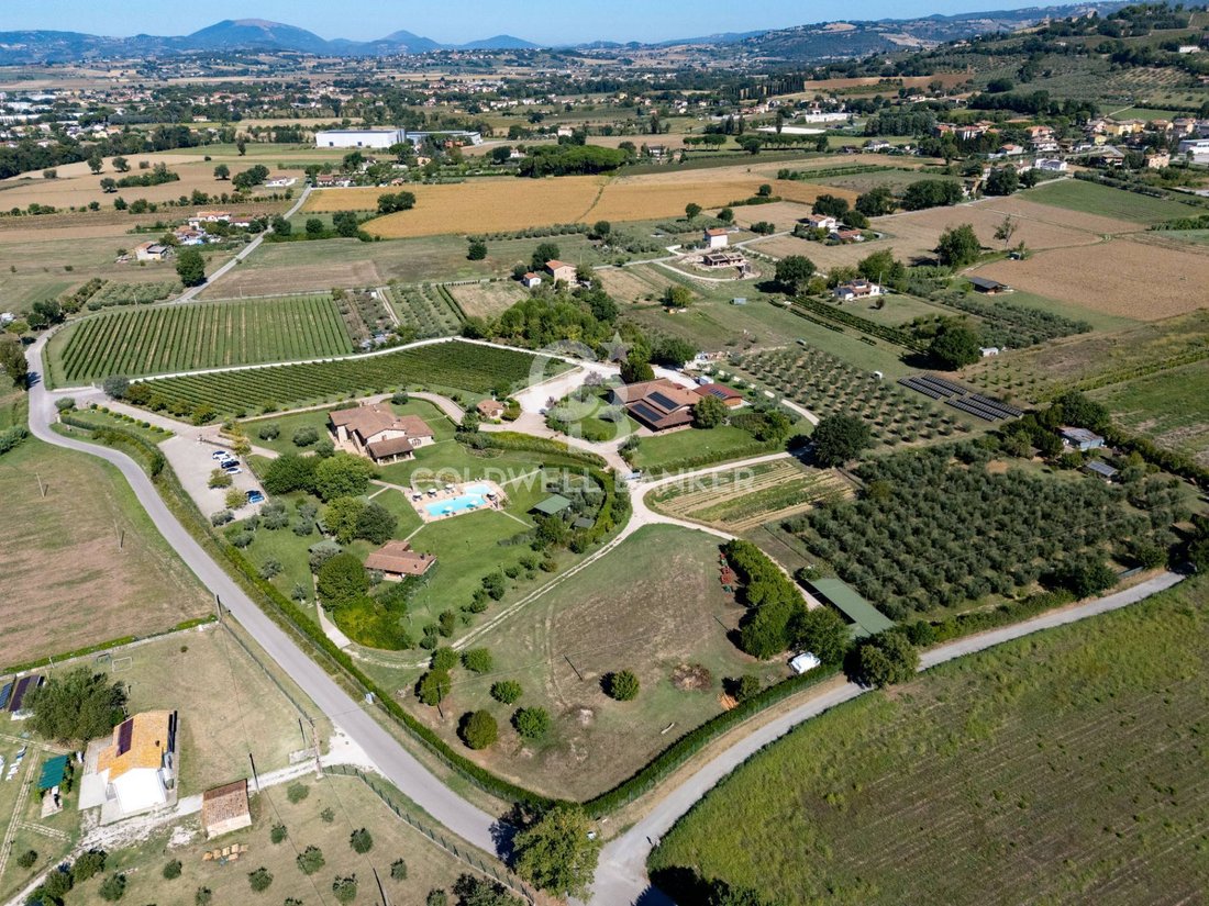 Maisons de campagne à Assise, Ombrie, Italie 4 - 19026484