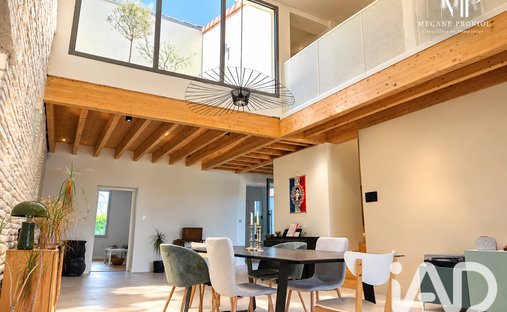 House in Le Village, Launaguet, France 1