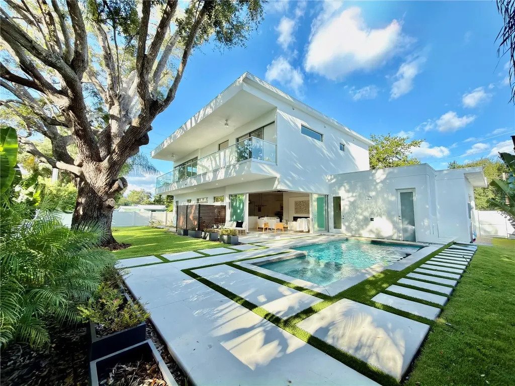 House in Sarasota, Florida, United States 3 - 19026555
