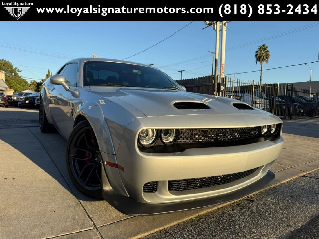 Coupe in Van Nuys, CA, United States 1 - 19033783