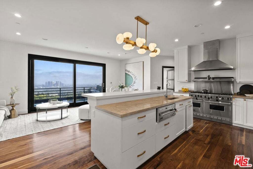 House in Beverly Hills, California, United States 5 - 19023197