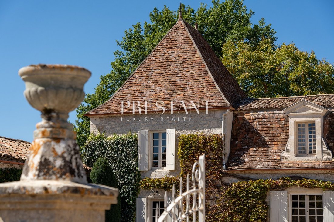 Estate in Vieux Bergerac, Bergerac, France 3 - 19025254
