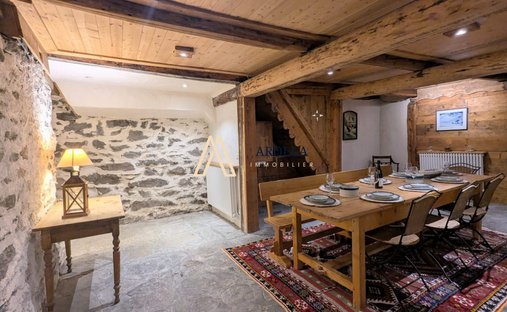 Apartment in Sainte-Foy-Tarentaise, Auvergne-Rhône-Alpes, France 1