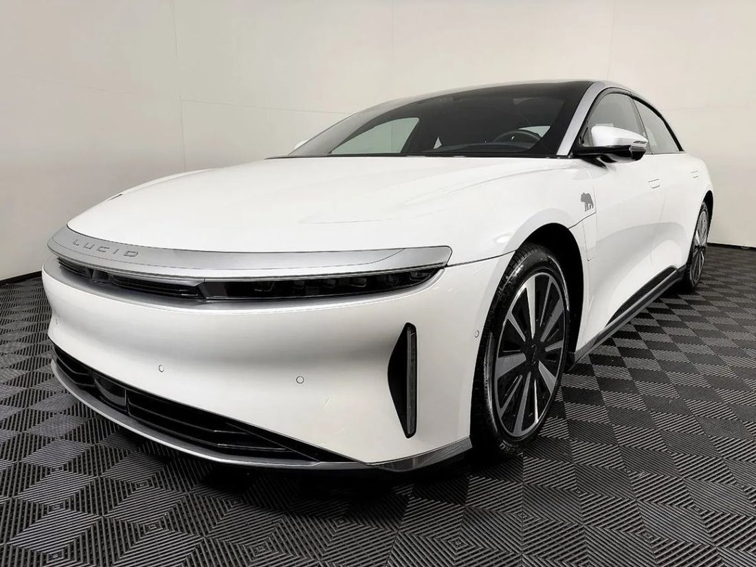 Sedan in Lynnwood, WA, United States 3 - 18996995