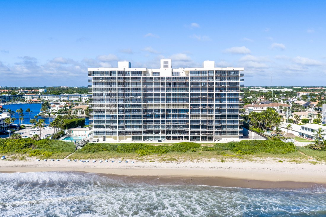 Condo in Boca Raton, Florida, United States 1 - 19024970