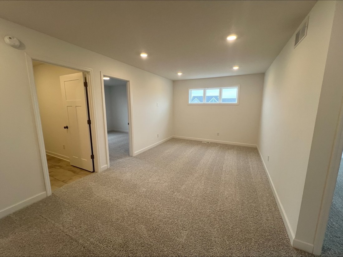 House in Centerville, Minnesota, United States 2 - 18634754