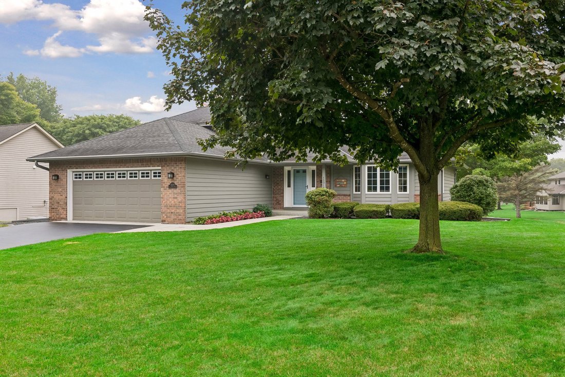 House in Eden Prairie, Minnesota, United States 1 - 19022134