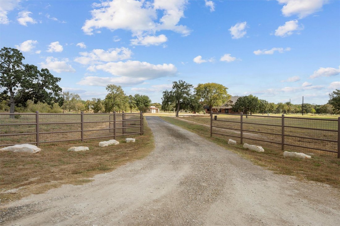 House in College Station, Texas, United States 2 - 19027260