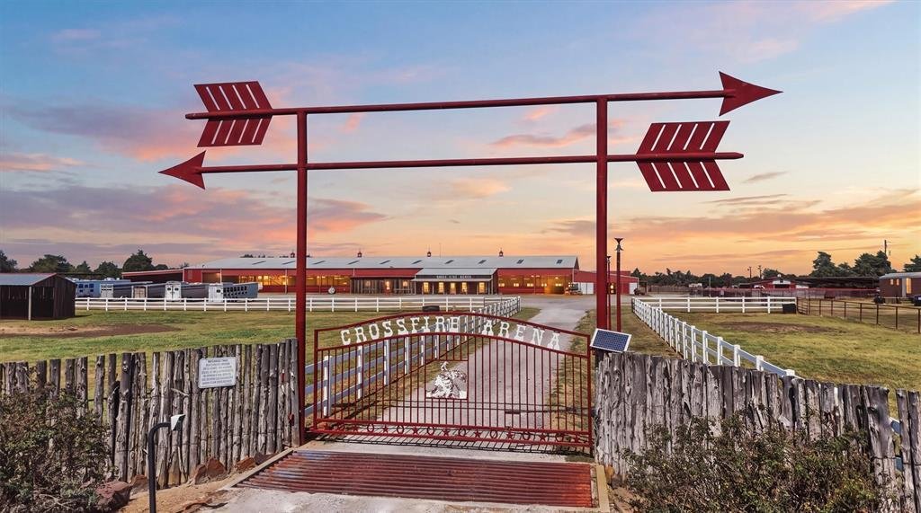 Farm Ranch in Whitesboro, Texas, United States 1 - 19031056