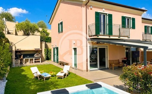 Villa in Ponente, Chiavari, Liguria 1